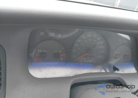 1999 Mercury Grand Marquis Ls z USA, uszkodzony, nr VIN 2MEFM75W3XX686128